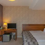 Miodowa 3*