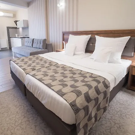 Miodowa Hotel 3*